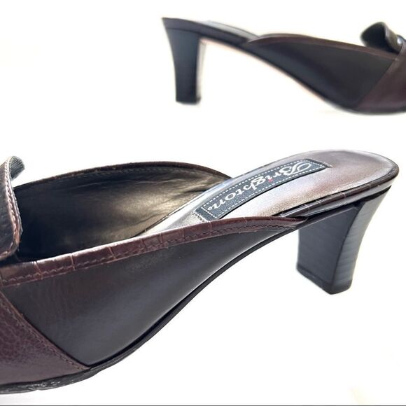 BRIGHTON NWT Size 6.5 STEPH Chocolate Brown Leather Crocodile Slip On Mule Heel - Picture 5 of 9